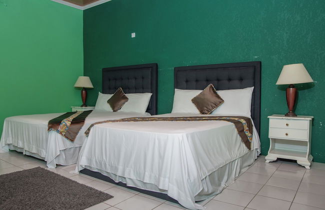 Beach-Pool-Sun-family-6 bedroom getaway - Foto 8