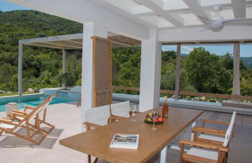Aristotelia Gi - Premium Luxury Villas with Private Pools - Photo 11