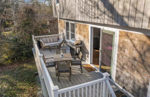 Family Getaway Walkable to Town - Foto 46