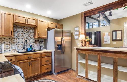 Stockyards Longhorn House, TCU close by - Foto 19