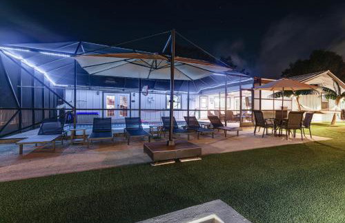 Luxe Jupiter Home with Pool House, Near Golf and Beach - Foto 2