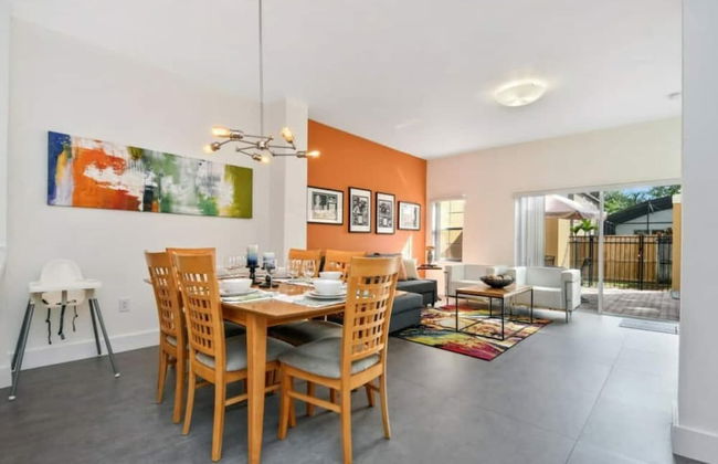 139 Stunning 3BD Home Inside Disney Area - Foto 12