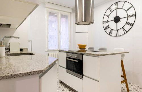 Amplio, luminoso y moderno cerca del Casco Viejo - Foto 22