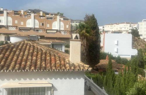 CYV Simple living near beach w pool in Fuengirola - Photo 8