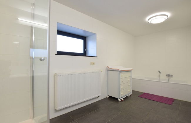 Ardennes Stay for 18 Guests - Foto 24