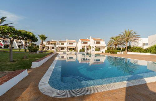 Vista Faro-Apartamento con balcón que mira al mar - Foto 10