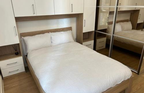 1-bed Apt, Sleeps 4, Central To Shops & Transport - Foto 64