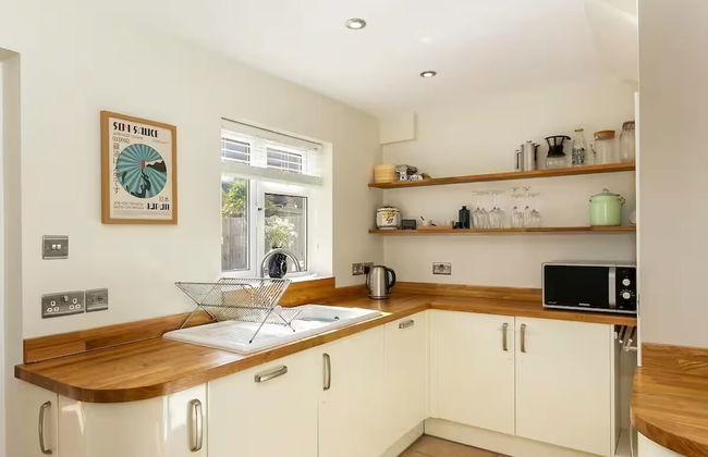 Charming 4 Bedroom Home Near Oxford - Foto 10