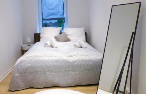 Modernes Apartment mit Queensize-Bett, NETFLIX, Küche, Erdgeschoss, Nähe AMEOS Klinik - Foto 9