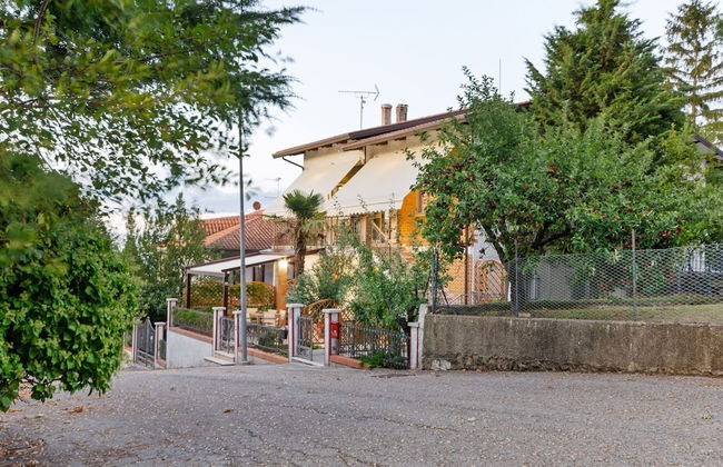 Belvilla by OYO Pleasant Apartment With Courtyard - Foto 28