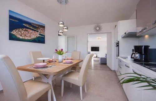 House Gruja with Pool - Foto 13