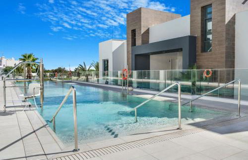 Apartamento de Lujo con Vista al Mar - Photo 33