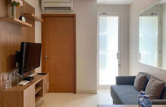 Comfort And Tidy 2Br At Cinere Bellevue Suites Apartment - Foto 11