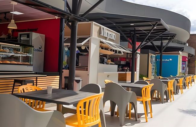 Apartasuites Cerritos Mall - Photo 37