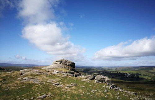 Finlodge- Pet-Friendly Scandinavian Cabin - Photo 58