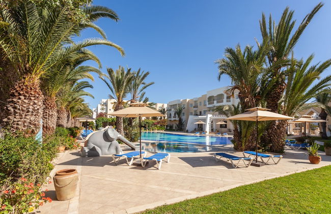 Corail Apart’hotel & Splash park - Photo 44