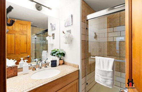 Sonoran Desert Getaway with Cowboy Tub - Photo 16