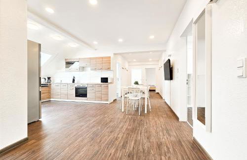 Tolstov Apartments - City Center Apartments with 5 Rooms - 10 Min Messe DUS - Foto 25