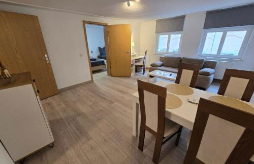 FERIENWOHNUNG 52m2 APARTMENT in ZITTAUER STADTZENTRUM INNENSTADT INNENRING TOP LAGE - WOHNEN AUF ZEIT IN ZITTAU - 2 RAUM WOHNUNG EINKAUFSSTRASSE - Foto 26