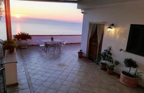 "CASALENA" Villa a Furore Amalfi coast con grande terrazzo e vista sul MARE - Foto 12