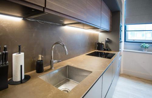 Chic Manchester Chinatown Stay - Shops & Nightlife - Foto 6