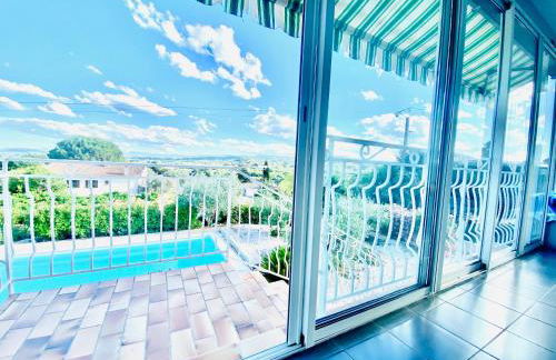 MAISON AXALY SAINT MARTIN D’ARDECHE 12 PERSONNES AVEC PISCINE - Foto 3
