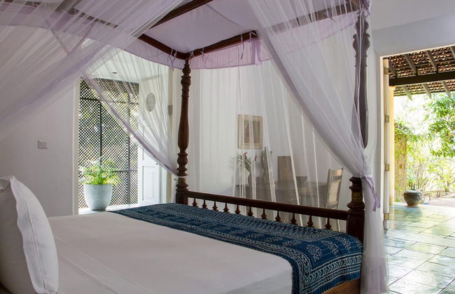 Historically Important Architecturally Stunning Hilltop Villa - Photo 26