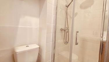 Charming studio, bright, central, quiet - Foto 5