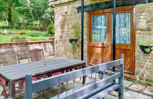 Court Place - Photo 13