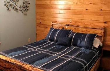 Bay Dreamer Custom Lakefront House, Boathouse and - Foto 29