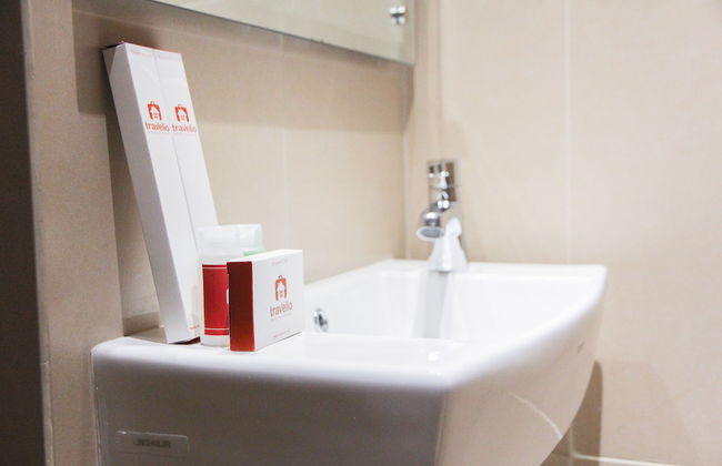 Central Jakarta Minimalist Studio Apartment at Elpis Residence - Foto 22