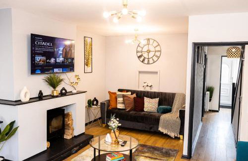 Stunning 3Bedroom Home Ideal for Long & Short Stay - Foto 21