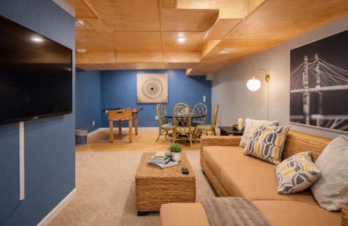 River Drive Retreat - Family Neighborhood sleeps 10 - Foto 7