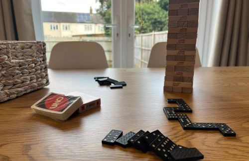 Briants, for Families & Contractors - Free Parking - Photo 33