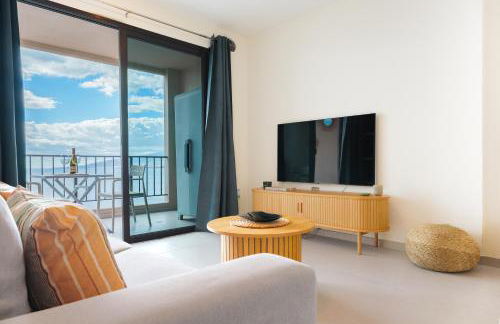 Oceanview Apartment with Balcony - Foto 10