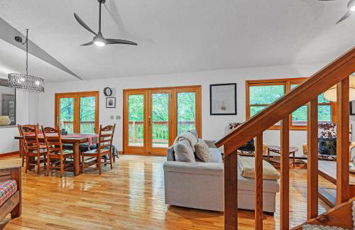 Modern Mountain Retreat Near Dolly Sods & Skiing home - Foto 19