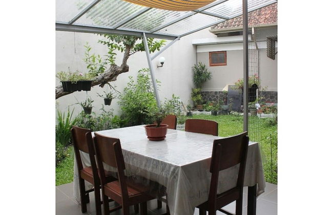 De Riau Cottage by HouseinBandung - Foto 35