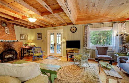 Cozy Cottage Rental with Lake Views near Okemo State Forest, Vermont - Foto 2