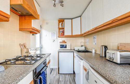 Crows Nest Apartment, at Clipper House with free onsite allocated parking - Foto 4