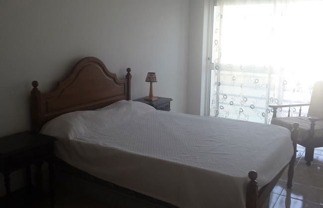 Lovely 4-bed Apartment in Estombar - Foto 4