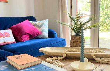 Artistic, Bright & Spacious 3 Bedroom Home - Foto 44