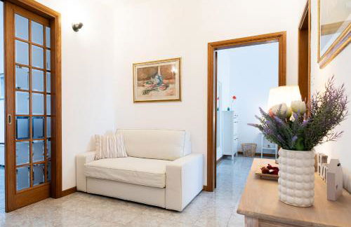 Godi Fiorenza Suite - Duomo a 15 Minuti e Aeroporto a 4 Minuti con Tramvia T2 - Foto 8