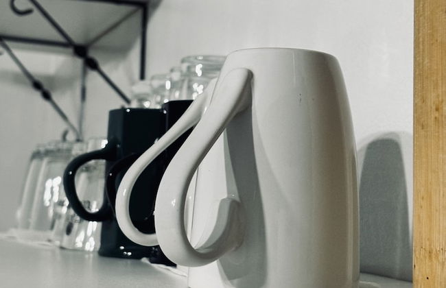 Ultra-spacious Two Bedroom - Foto 6