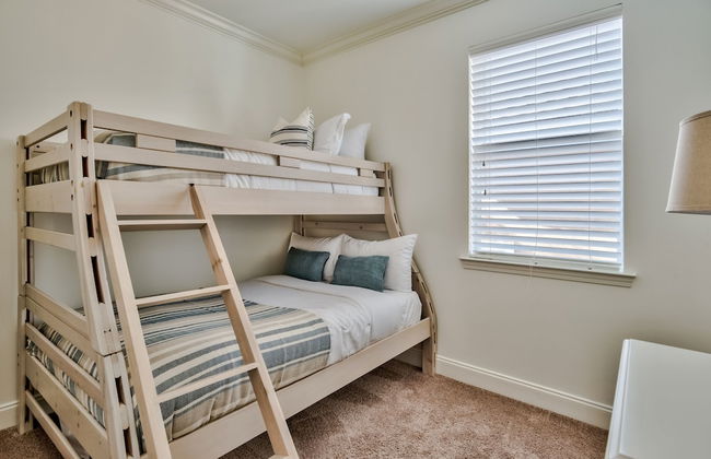 Coral By Avantstay Gorgeous Three Story Home w Two Balconies - Foto 21