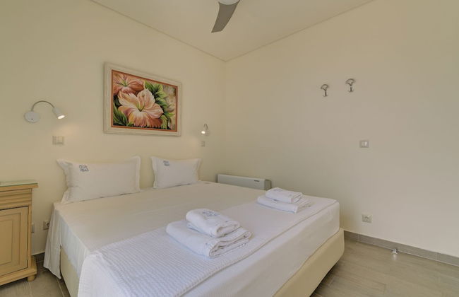 Ouzo Panoramic Houses 1, with private pool - Photo 20