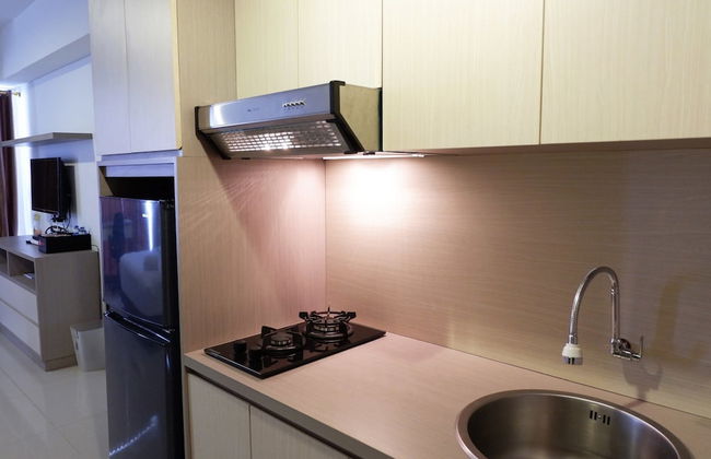 Best Price Studio Apartment The H Residence near MT Haryono - Foto 9