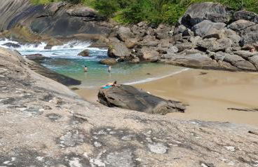 Apartamento em Itacoatiara ao lado da praia - Foto 50