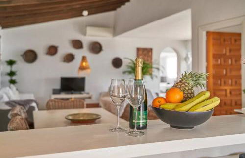 Casa Rural Boas, con vistas impresionantes, Barbacoa en Cómpeta by CostaDelSolEscapes - Foto 5