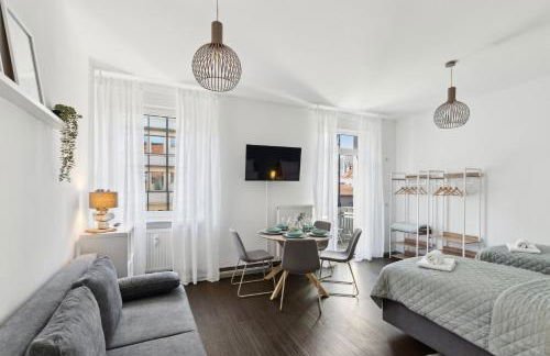 Zentral gelegenes 2BR Cityapartment in Neustadt an der Weinstraße - Foto 2