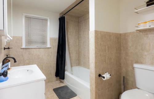 Elegant NYC View Stay Park Free 6 beds Sleep 8 - Foto 17